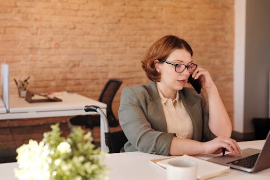 image of a freelancer working alone